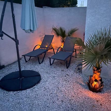 Mazet proche plage Agde Buitenkant foto