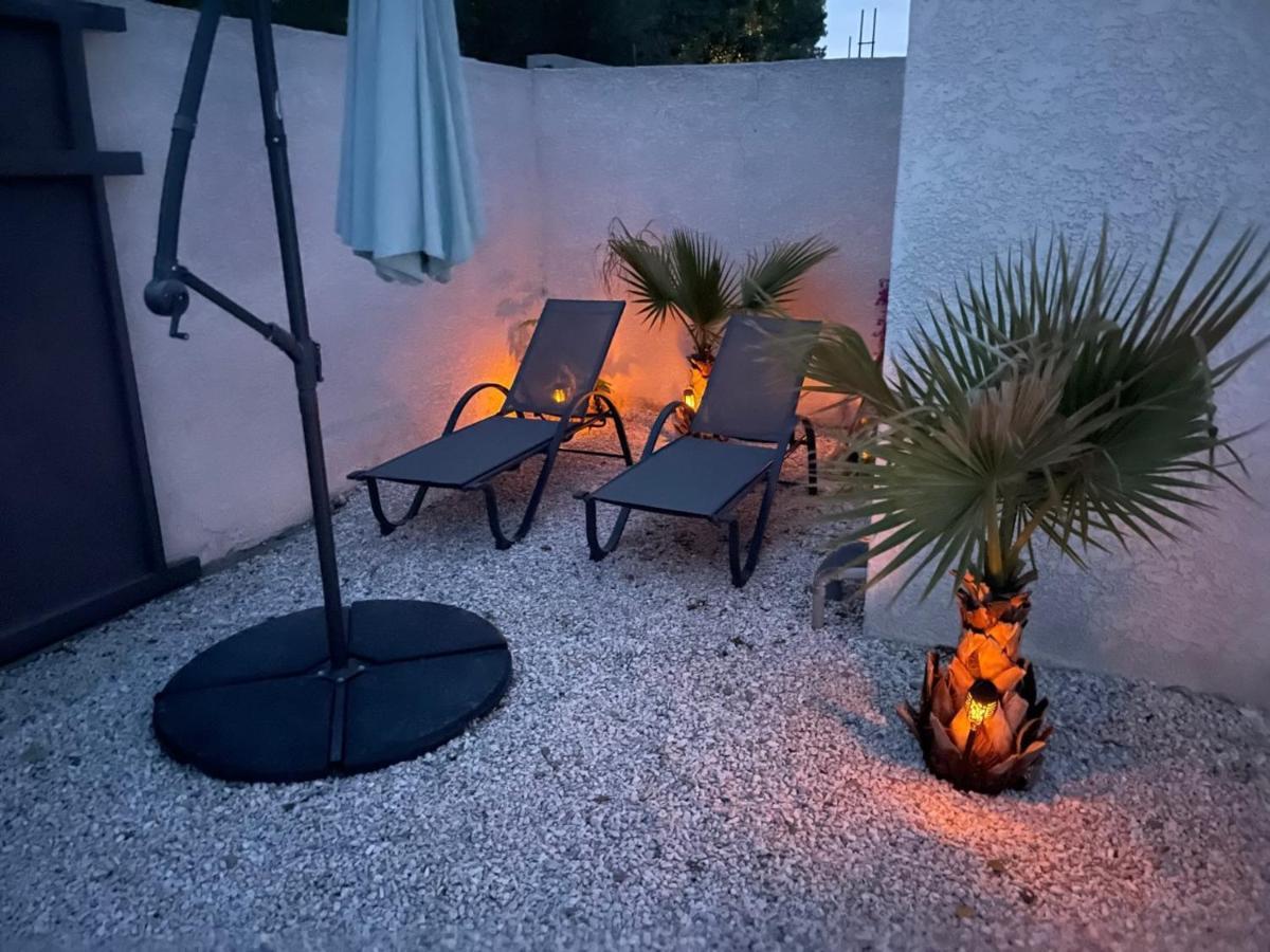 Mazet proche plage Agde Buitenkant foto